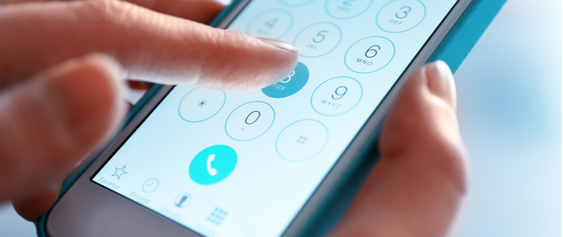 dialling number on smartphone